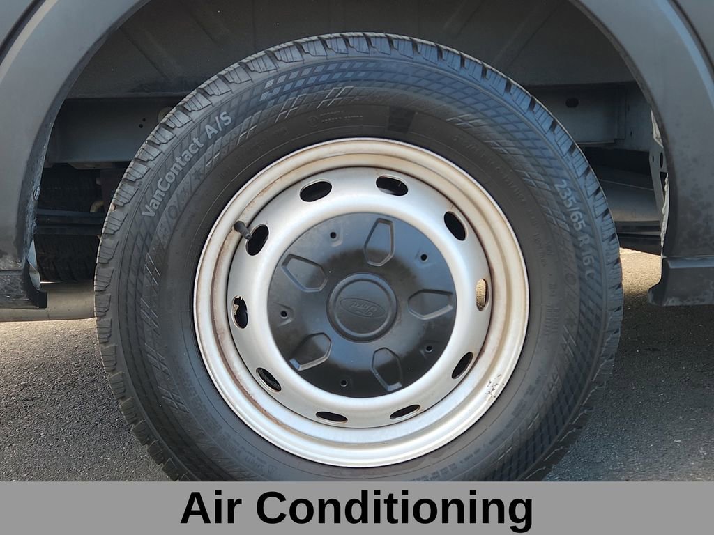 Used 2024 Ford Transit 350 XL image 6