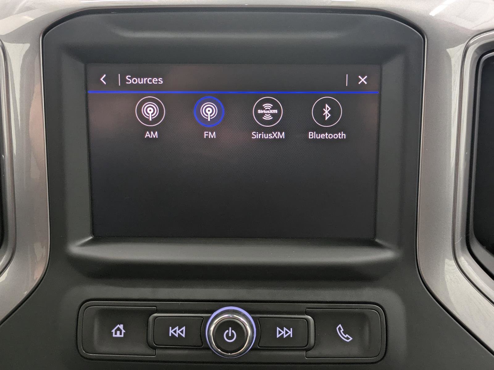 Used 2024 Chevrolet Silverado 1500 Custom image 30