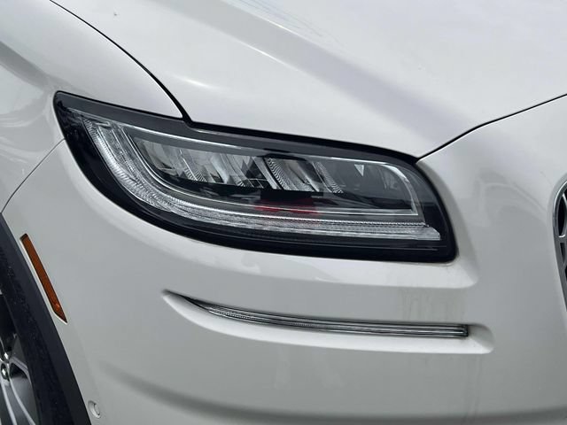Used 2022 Lincoln Nautilus Reserve w/ Equipment Group 201A AWD/4WD image 9