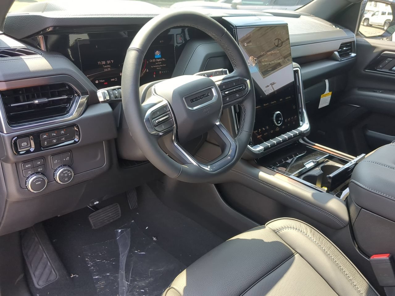 New 2026 GMC Yukon Denali AWD/4WD image 10