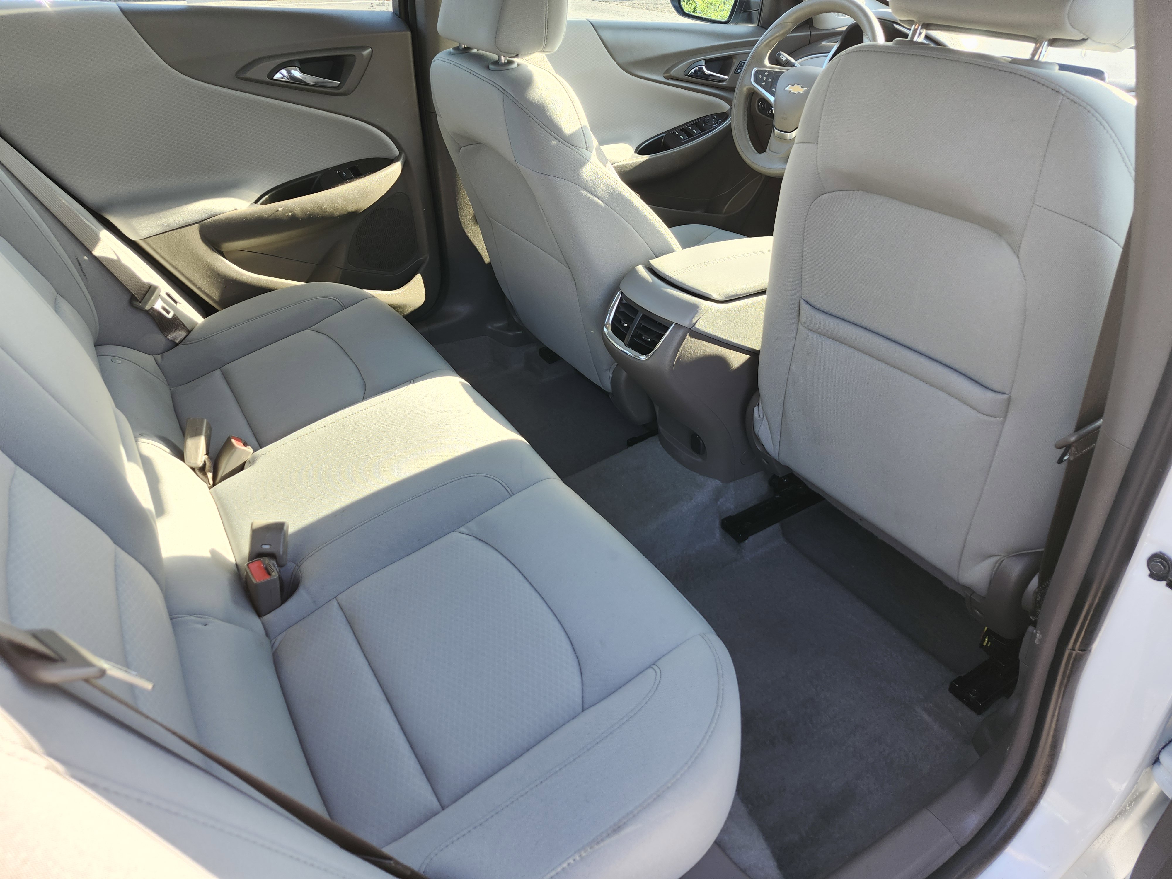 Used 2024 Chevrolet Malibu LT FWD image 21