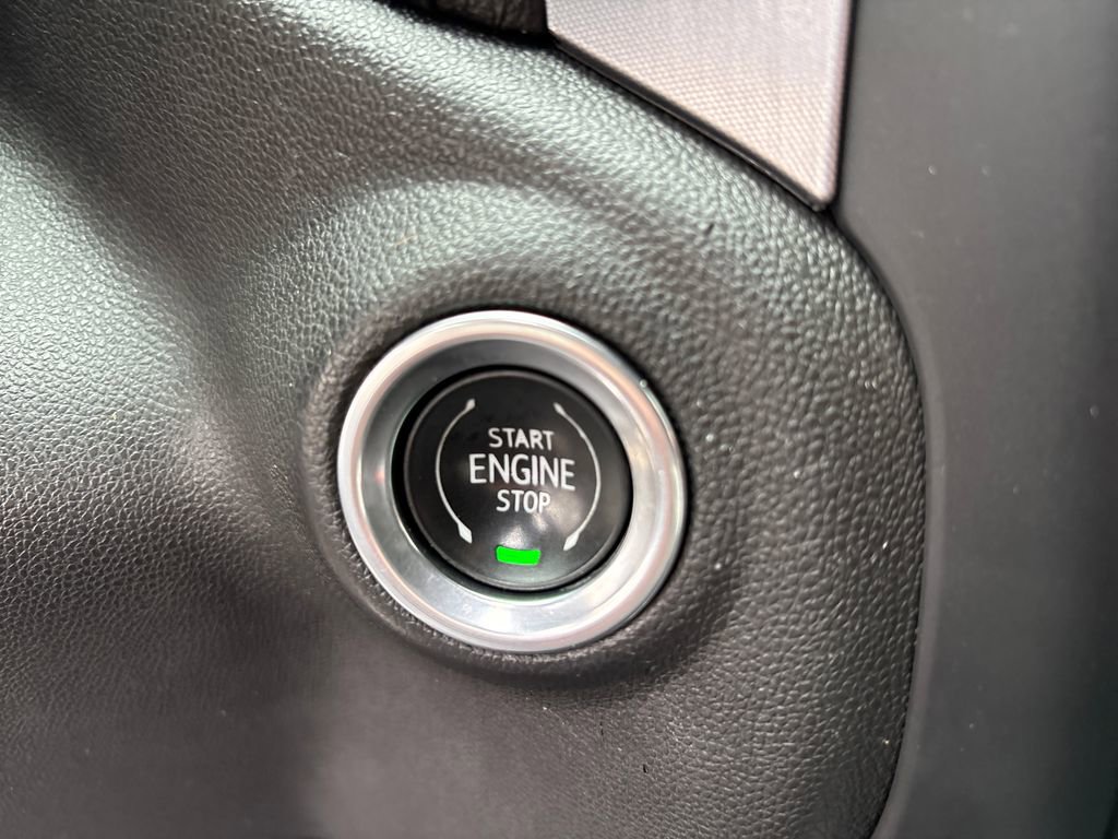 Used 2020 GMC Sierra 1500 SLT w/ SLT Premium Package image 23