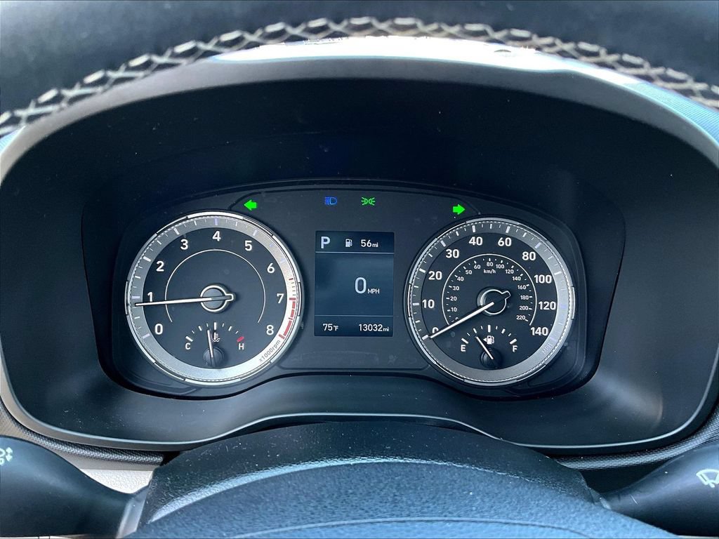 Certified 2022 Hyundai Venue SEL w/ Cargo Package FWD image 12