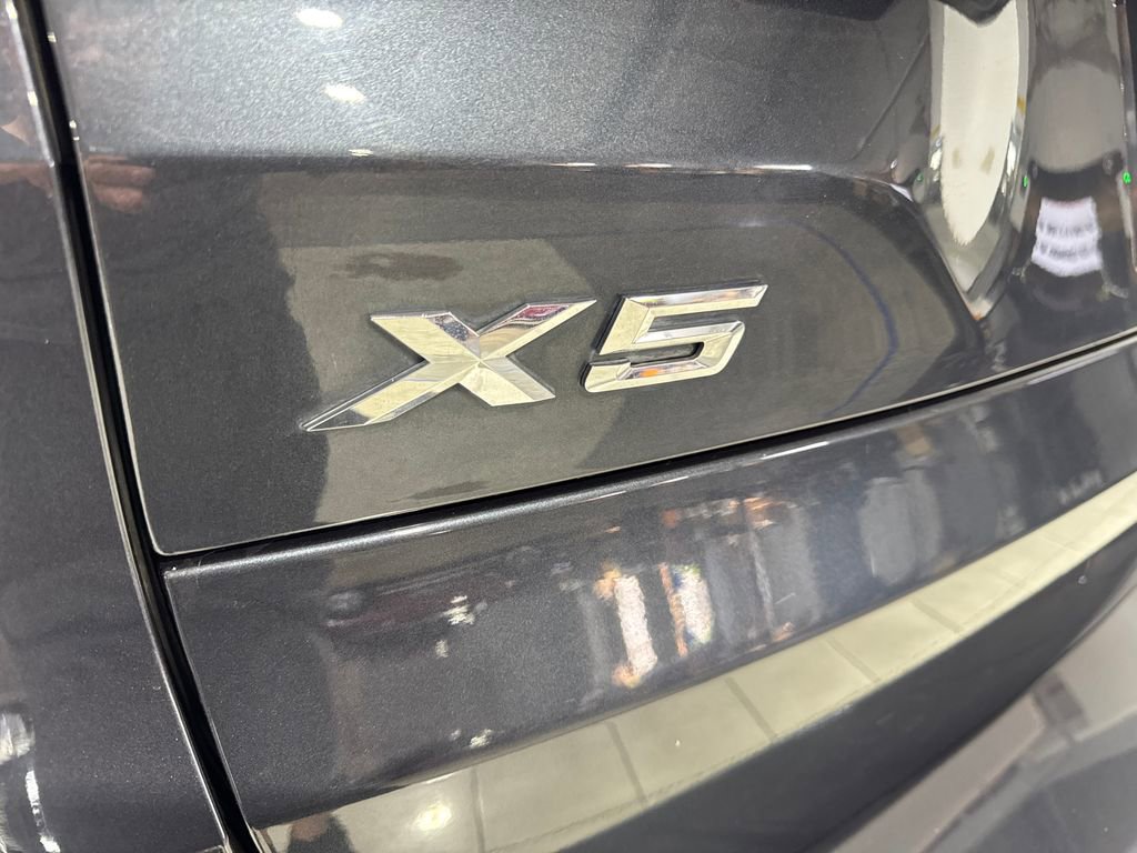 Used 2022 BMW X5 sDrive40i w/ M Sport Package image 23