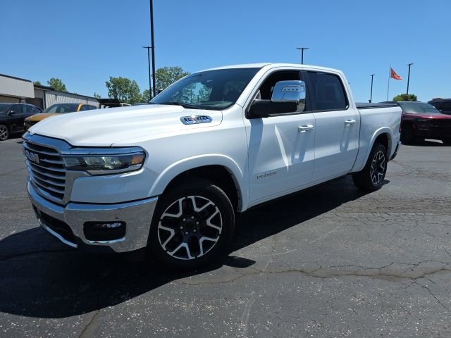 Used 2025 RAM 1500 Laramie w/ Advanced Safety Group II AWD/4WD image 2