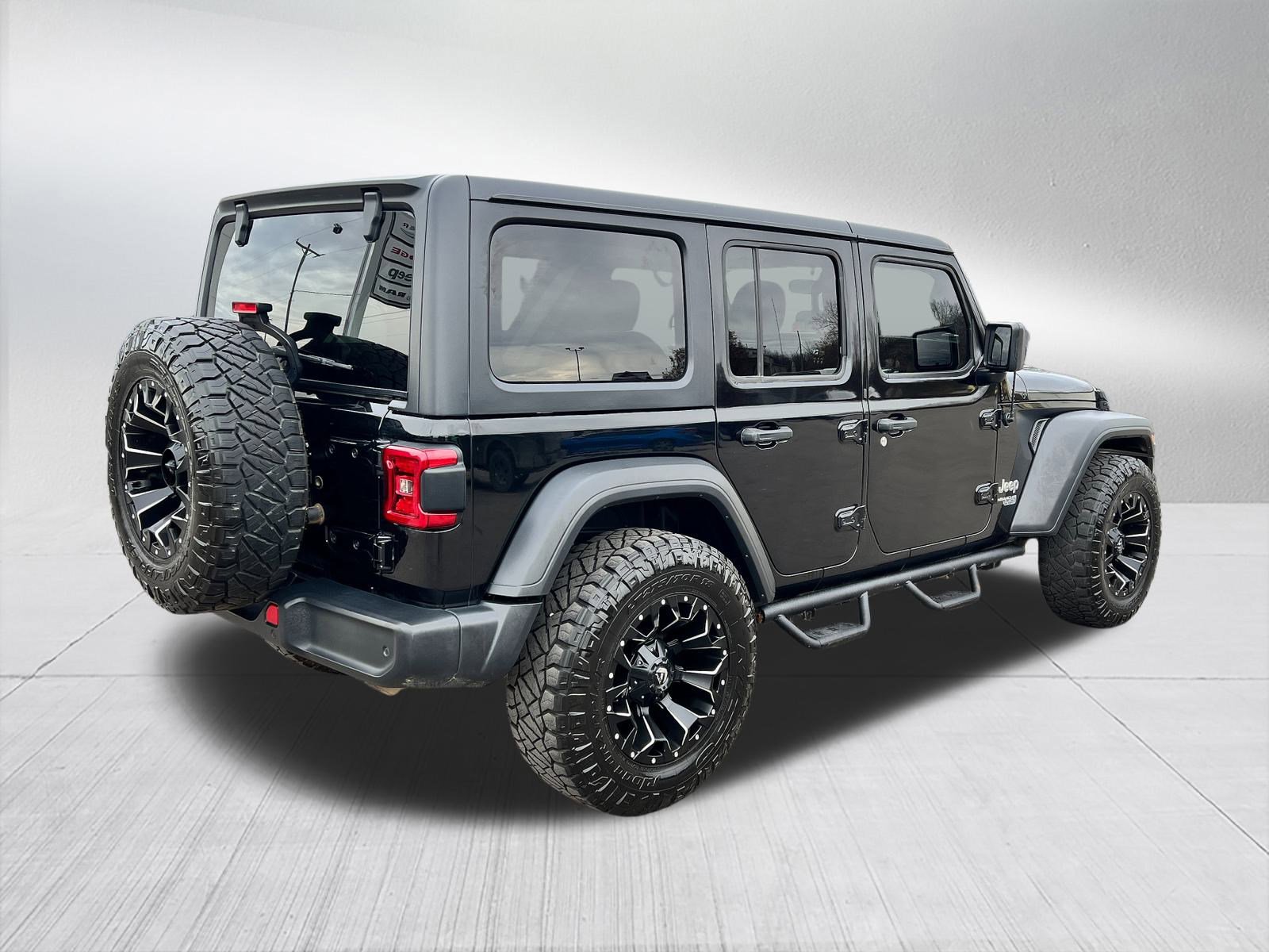 Used 2018 Jeep Wrangler Unlimited Sport S image 4