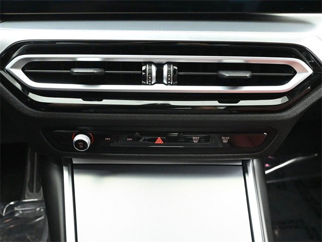 Used 2023 BMW 330i xDrive Sedan w/ M Sport Package image 46