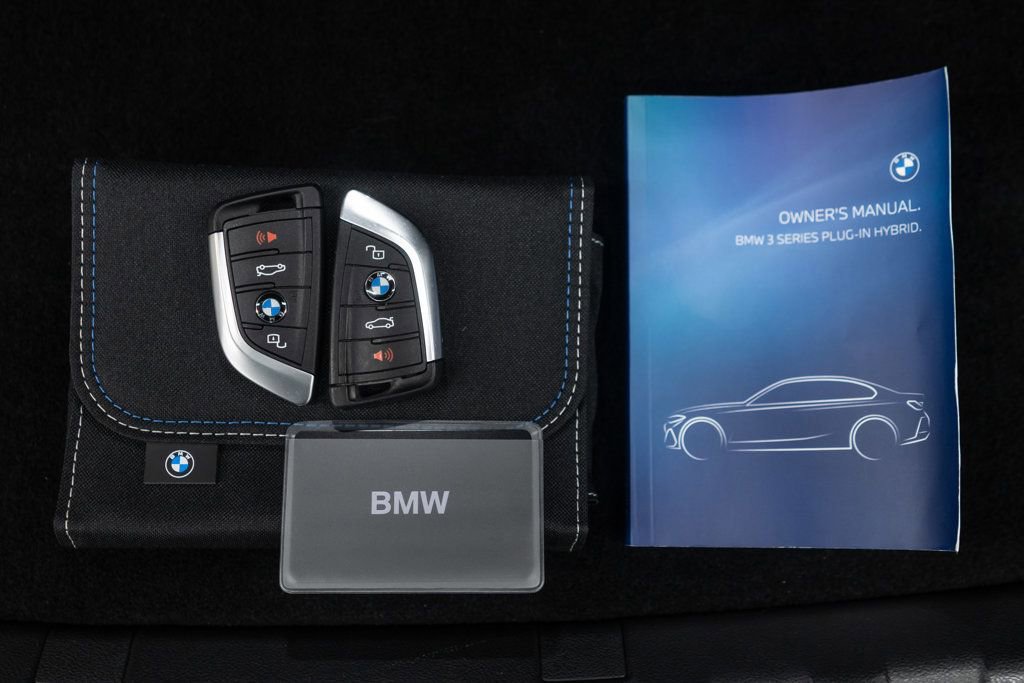 Used 2024 BMW 330e xDrive image 49