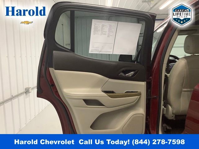 Used 2018 GMC Acadia Denali image 13