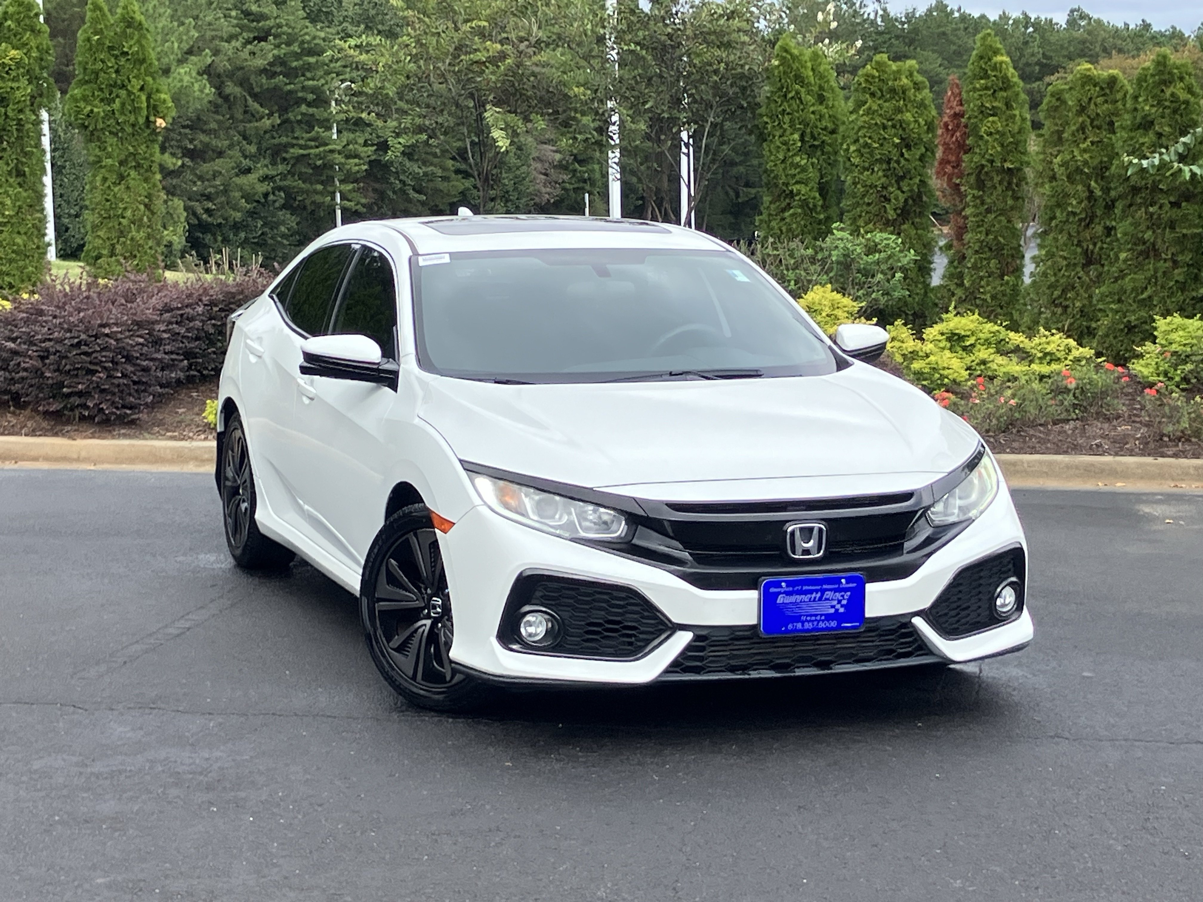 Used 2017 Honda Civic EX image 2