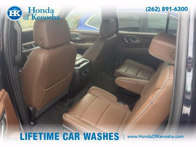 Used 2022 Chevrolet Suburban High Country AWD/4WD image 8