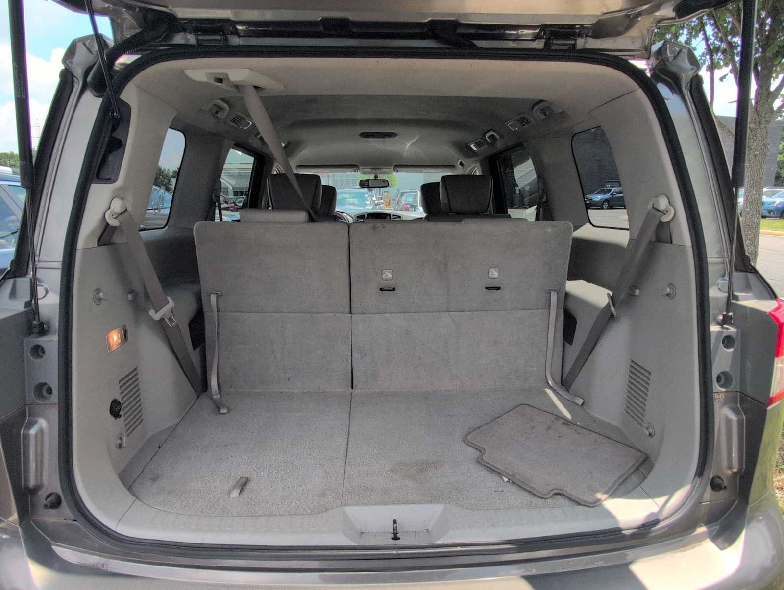 Used 2015 Nissan Quest SL FWD image 31