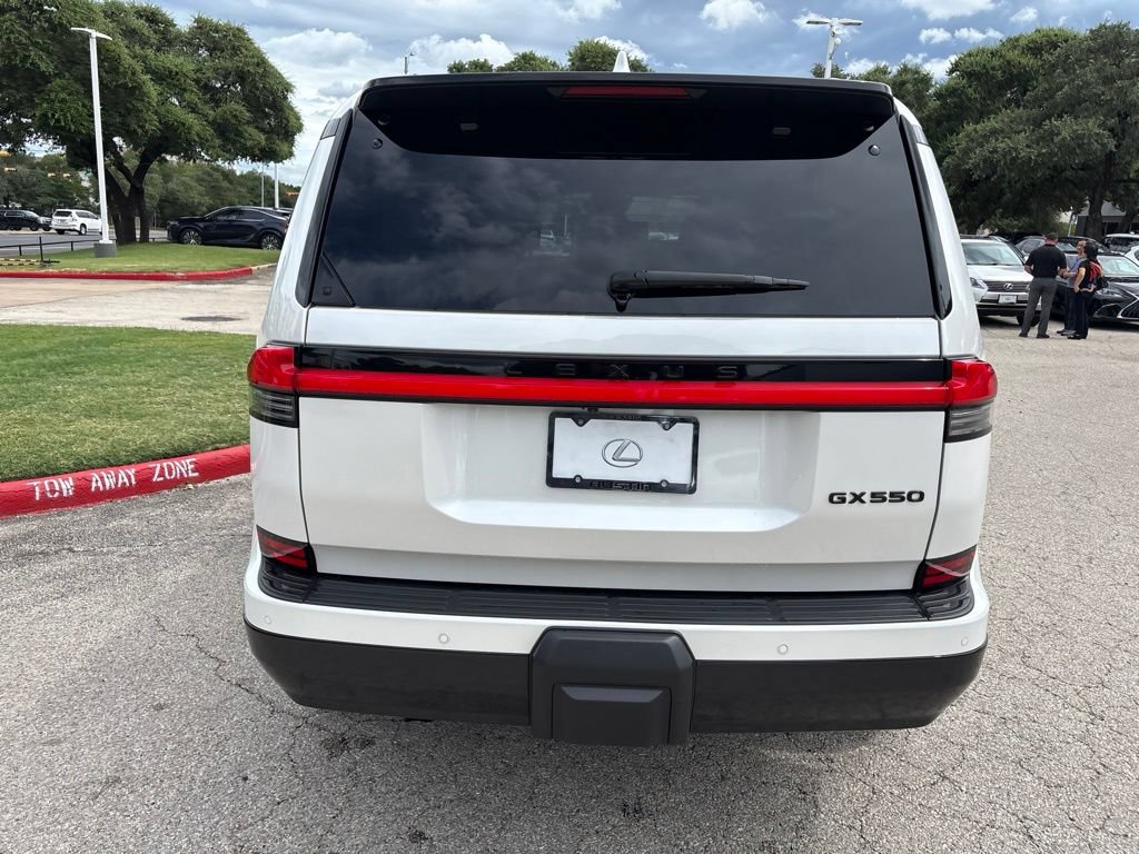 Certified 2024 Lexus GX 550 w/ Accessory Package (Z1) AWD/4WD image 4
