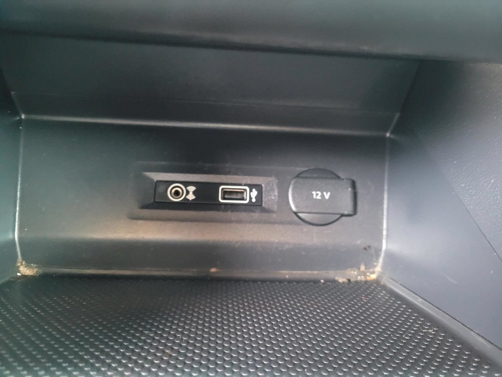 Used 2019 Volkswagen Atlas SE FWD image 27