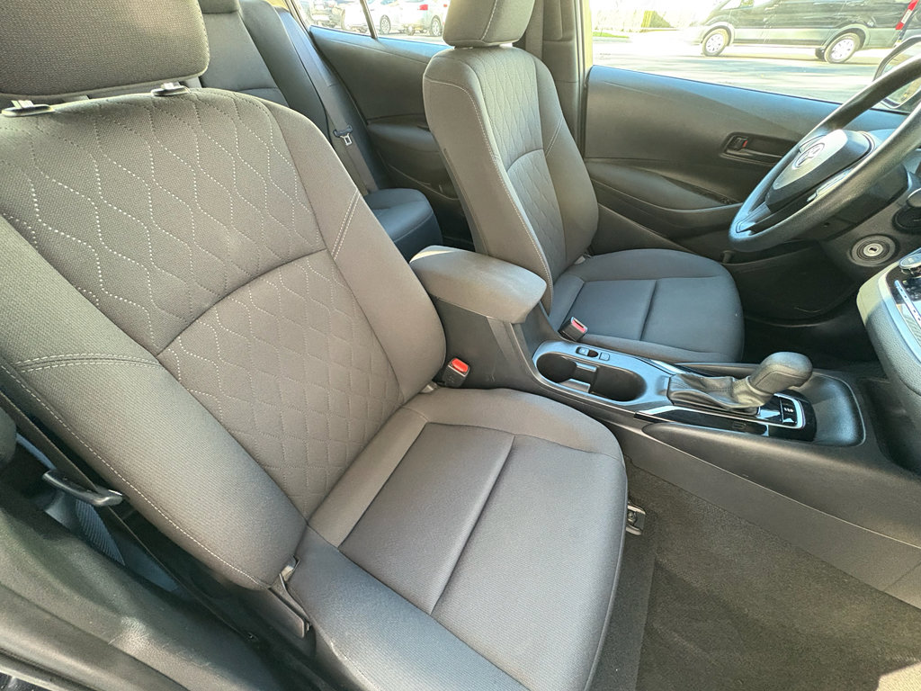 Used 2024 Toyota Corolla LE image 13