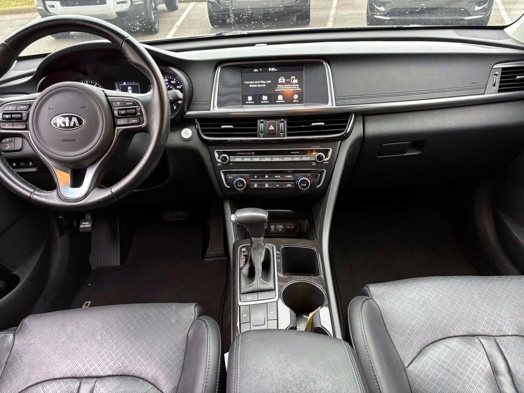 Used 2018 Kia Optima EX image 30