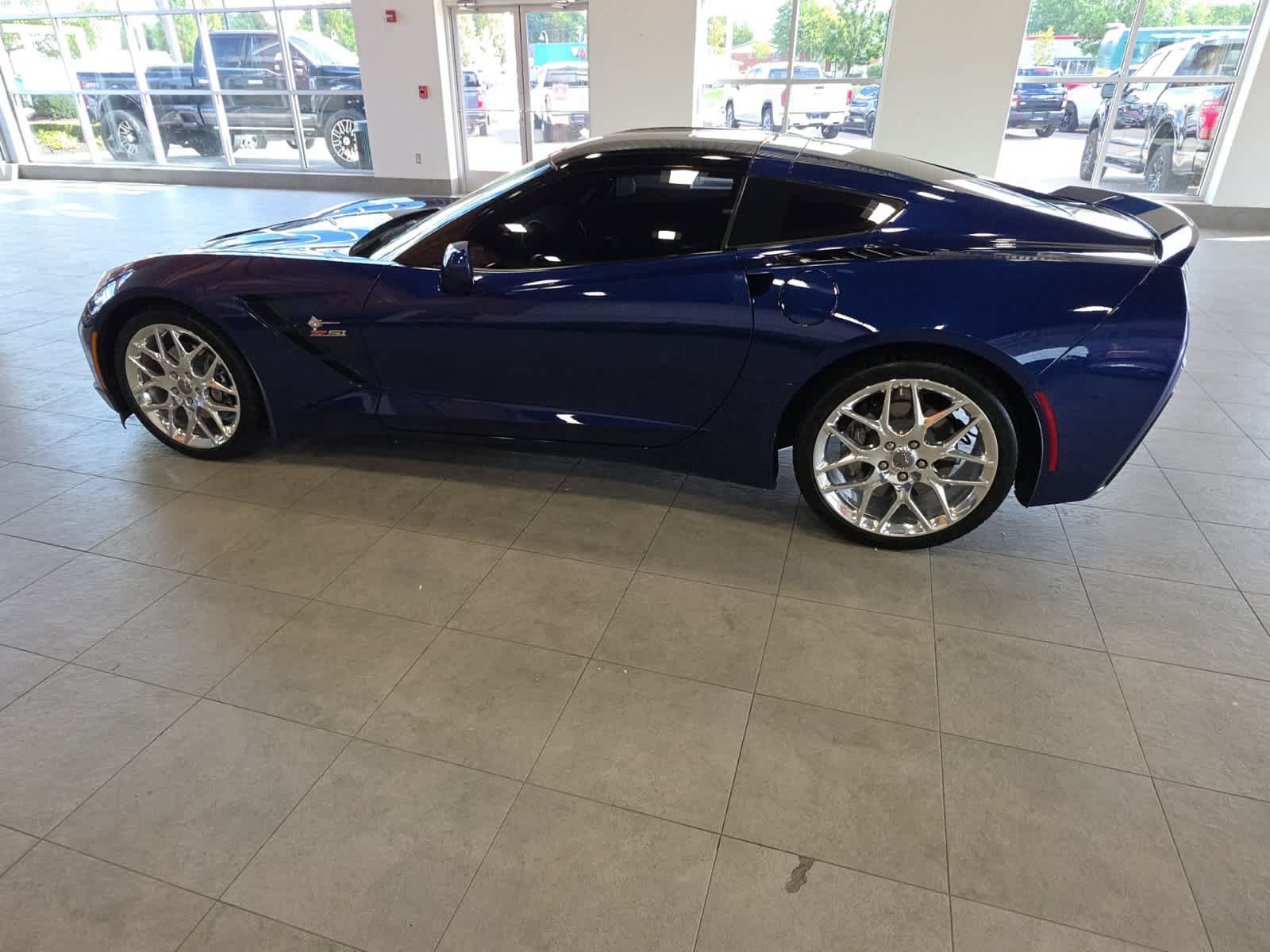 Used 2019 Chevrolet Corvette Stingray Coupe w/ 2LT Preferred Equipment Group RWD image 12