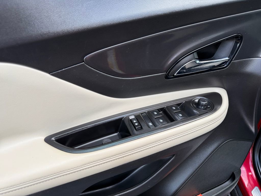 Used 2018 Buick Encore Preferred image 11