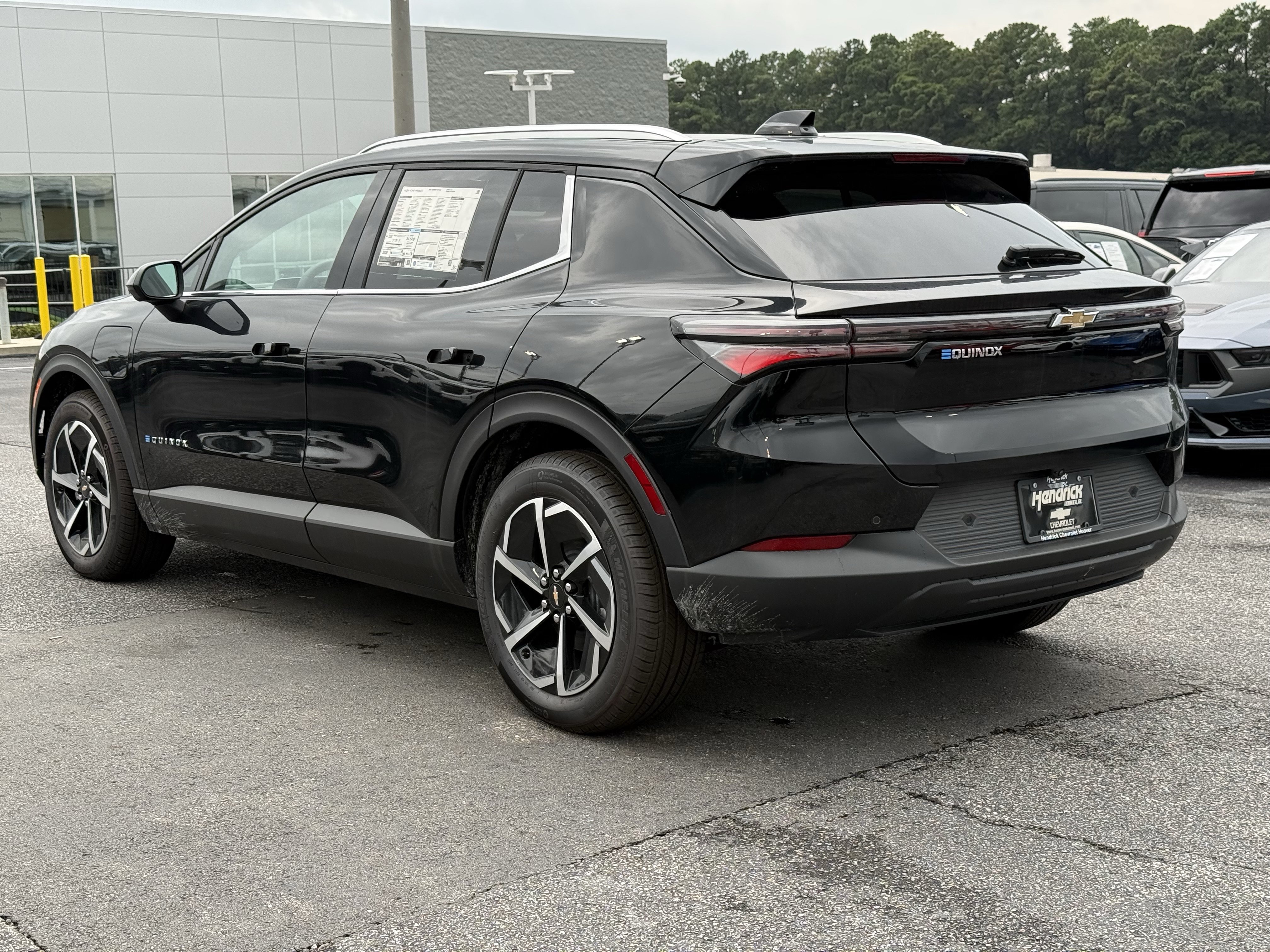 New 2026 Chevrolet Equinox EV LT FWD image 8