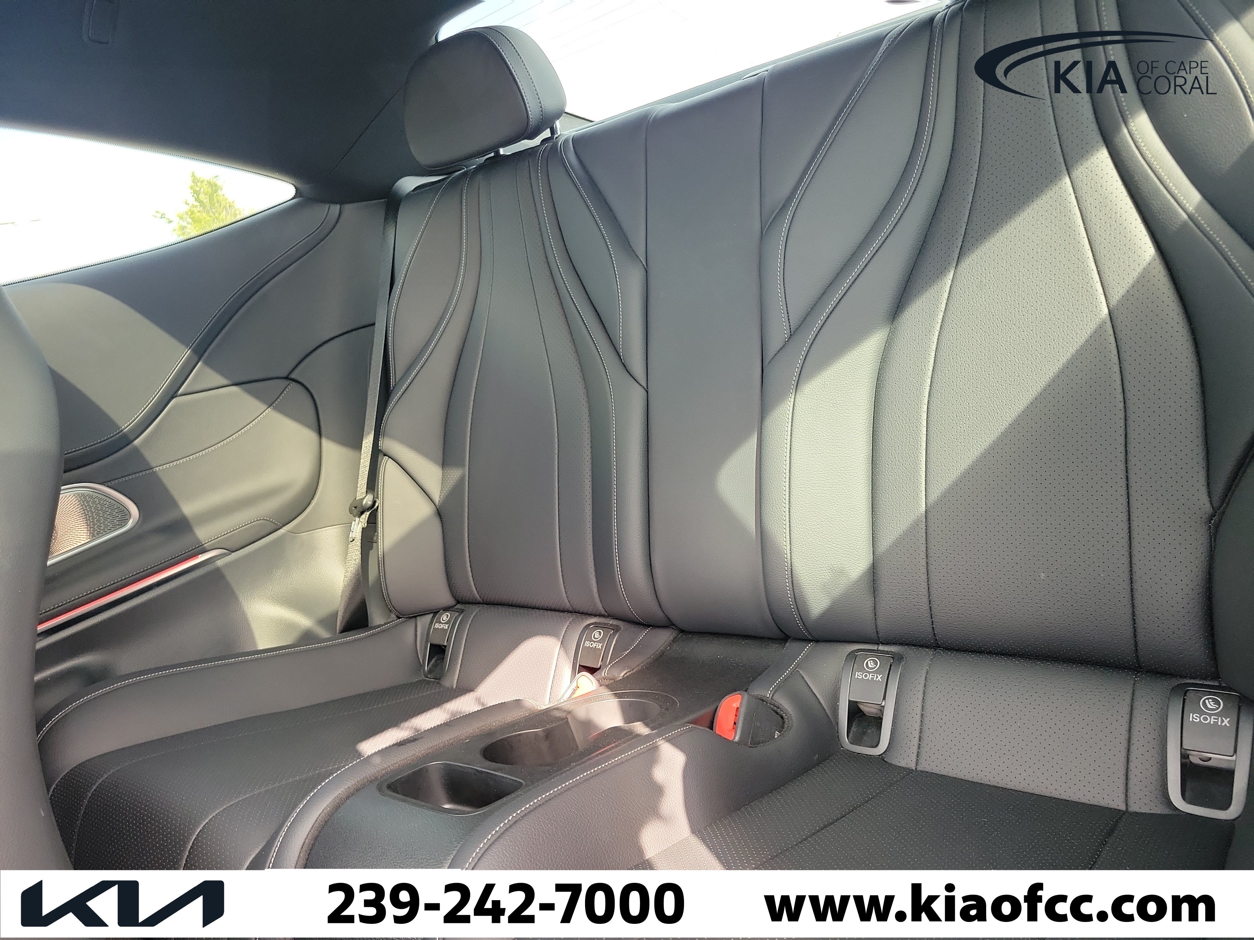 Used 2024 Mercedes-Benz CLE 300 4MATIC Coupe image 17