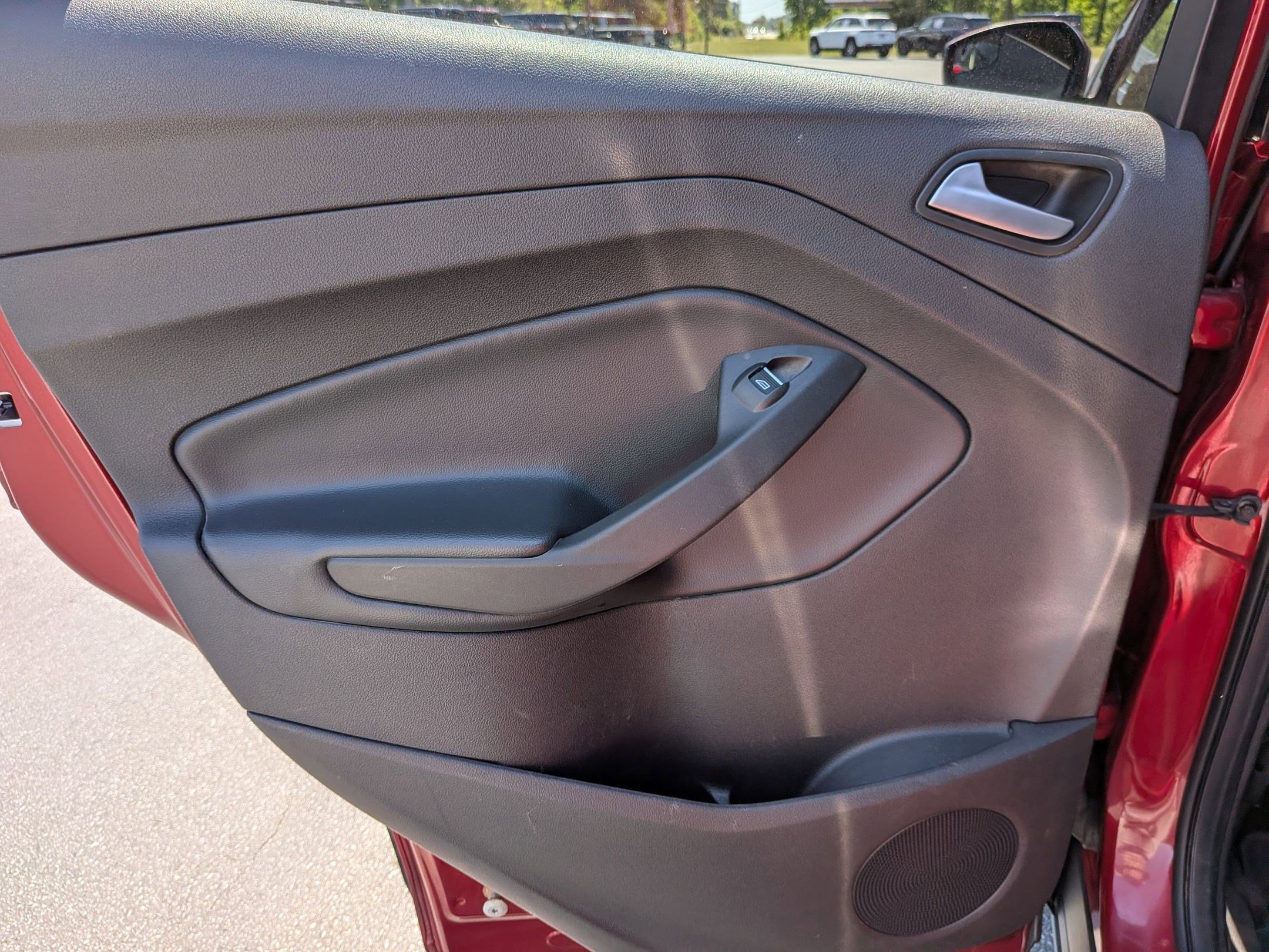 Used 2019 Ford Escape SE AWD/4WD image 16