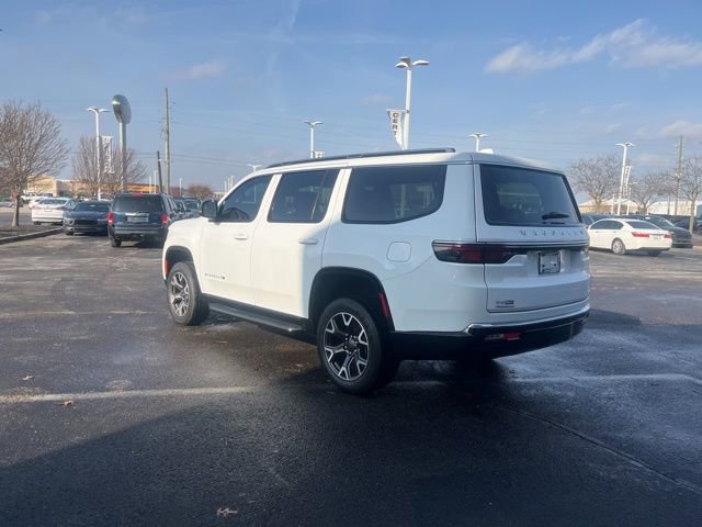 Used 2023 Jeep Wagoneer Series III w/ Preferred Equipment Group image 11