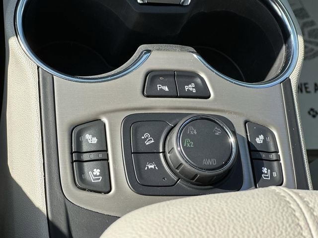 Used 2024 GMC Terrain Denali w/ Denali Premium Package image 35