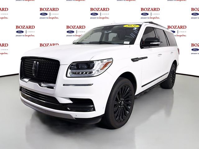 Used 2021 Lincoln Navigator Reserve w/ Luxury Package AWD/4WD image 4