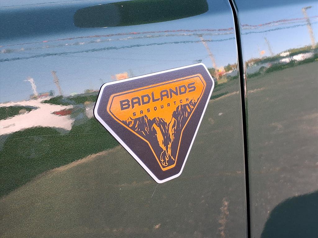 Certified 2023 Ford Bronco Badlands image 5