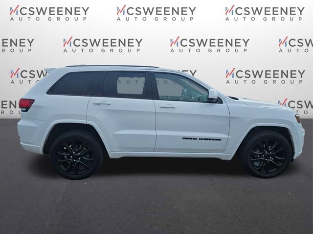 Used 2020 Jeep Grand Cherokee Altitude AWD/4WD image 6