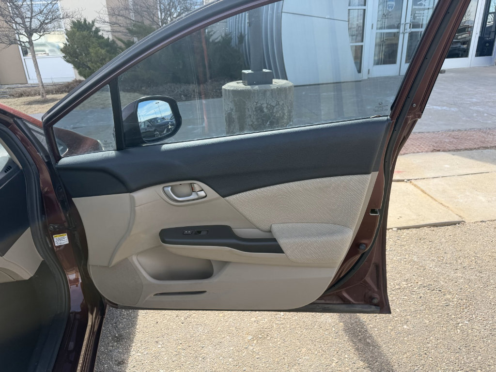 Used 2013 Honda Civic LX image 32