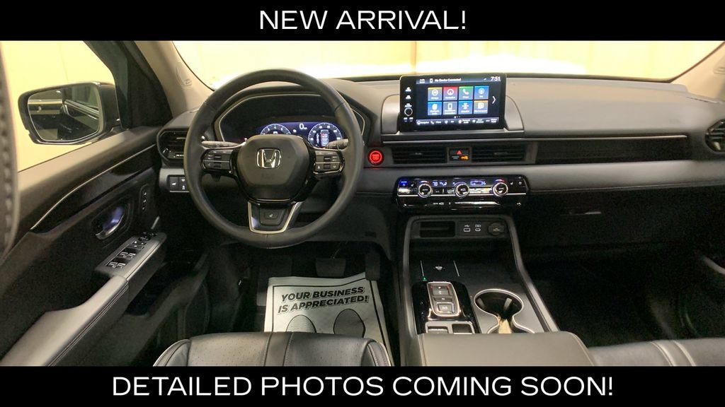 Used 2025 Honda Pilot Elite image 28
