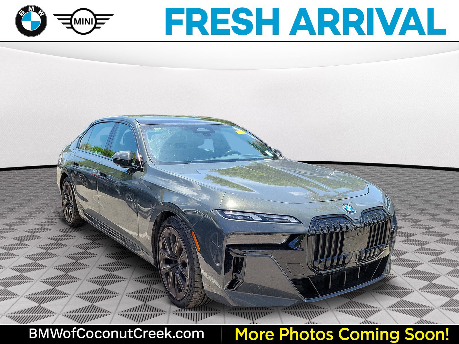 Used 2023 BMW 760i xDrive w/ Luxury Rear Seating Package AWD/4WD image 1