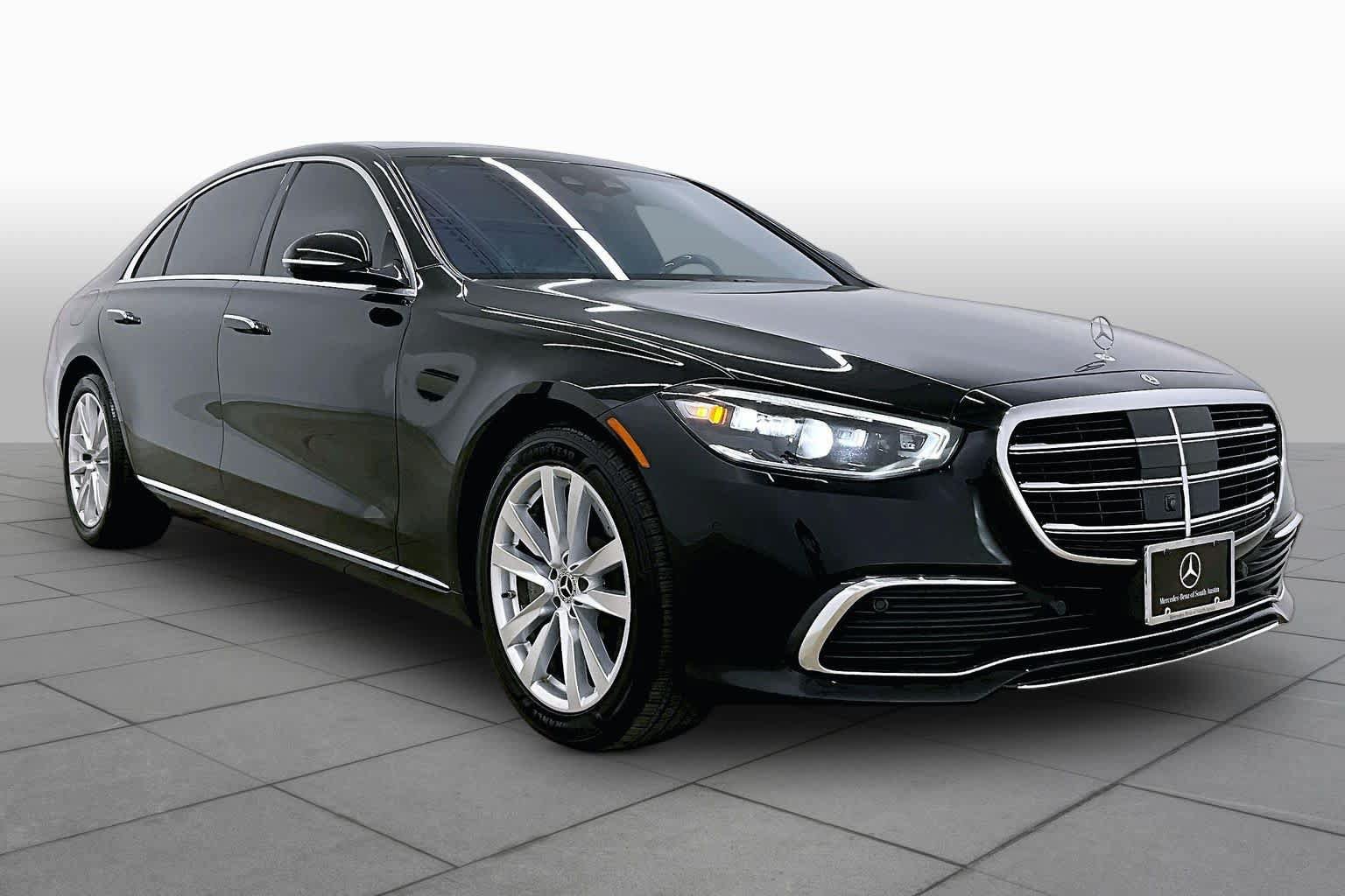 Used 2025 Mercedes-Benz S 500 4MATIC image 3