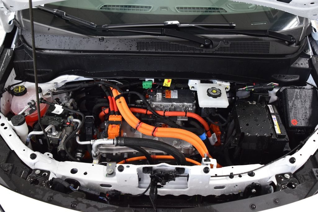 New 2027 Chevrolet Bolt LT FWD image 26