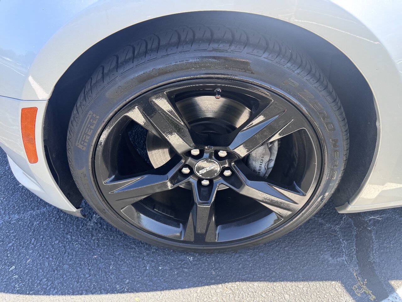 Used 2017 Chevrolet Camaro SS RWD image 19