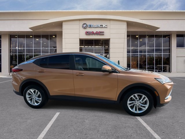 Certified 2024 Buick Envista Preferred w/ Convenience I Package image 18