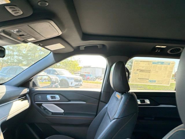 New 2026 Ford Explorer Tremor w/ Tremor Ultimate Package AWD/4WD image 17