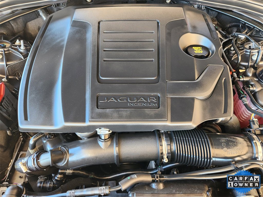 Used 2026 Jaguar F-PACE R-Dynamic S image 34