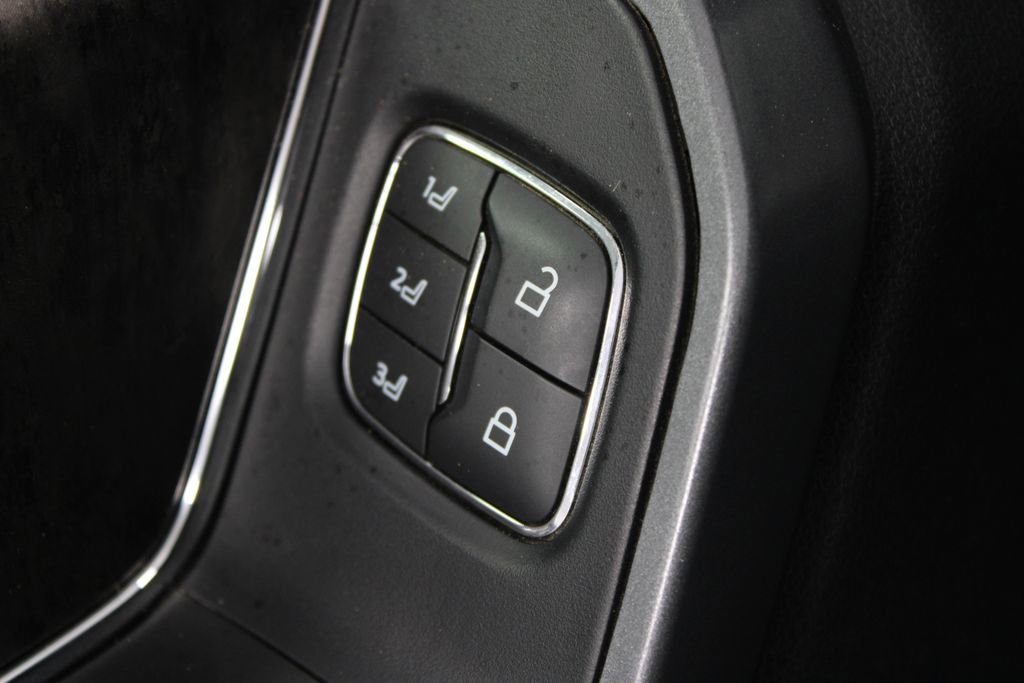 Used 2024 Ford F250 Lariat image 43