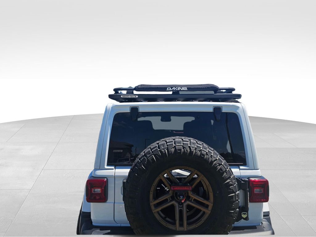 Used 2021 Jeep Wrangler Unlimited Rubicon AWD/4WD image 9
