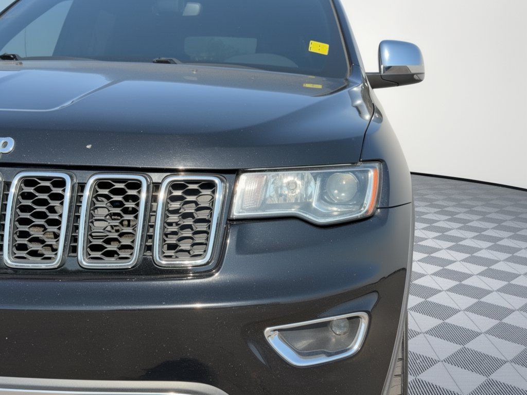 Used 2019 Jeep Grand Cherokee Limited AWD/4WD image 12
