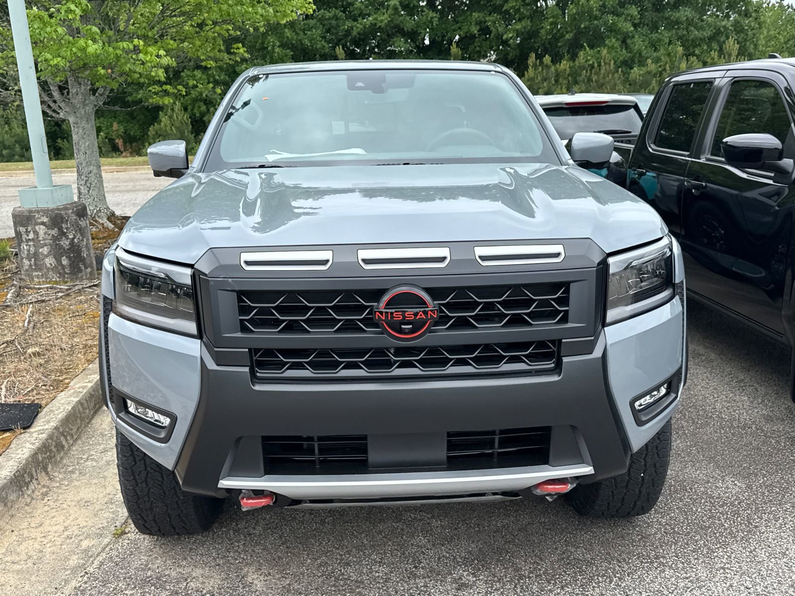 New 2026 Nissan Frontier PRO-4X w/ Pro Premium Package AWD/4WD image 2