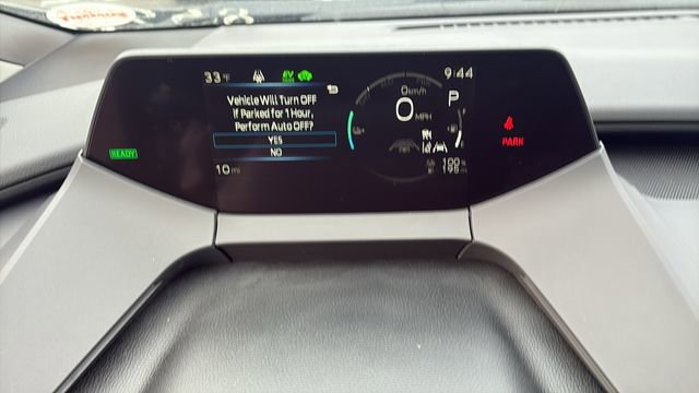 New 2026 Toyota Prius Plug-In Hybrid FWD image 11