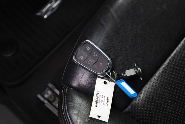 Used 2020 Cadillac XT6 Sport image 31