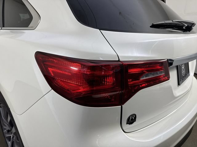 Used 2016 Acura MDX w/ Technology Package AWD/4WD image 31