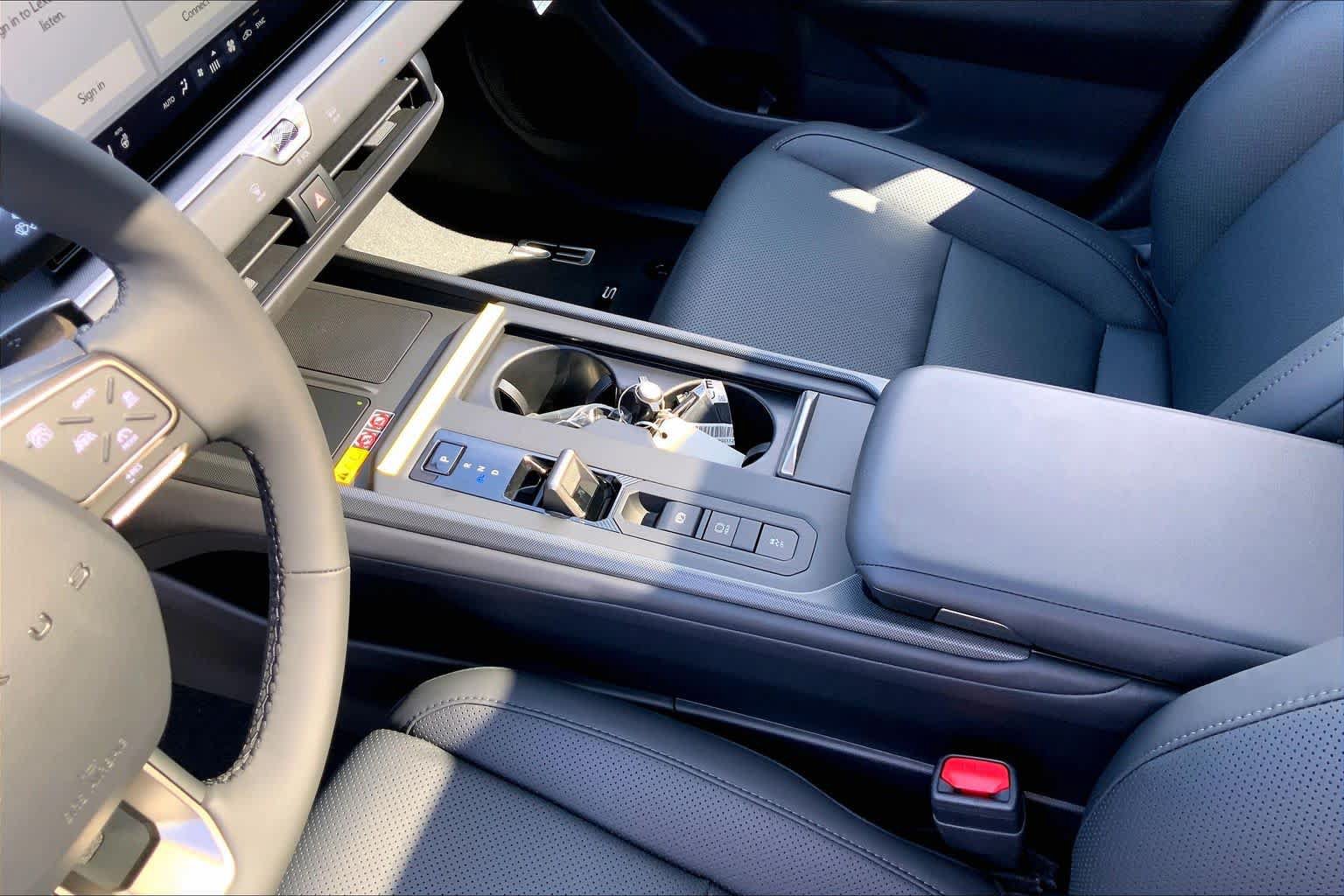 New 2026 Lexus ES 500e AWD/4WD image 7