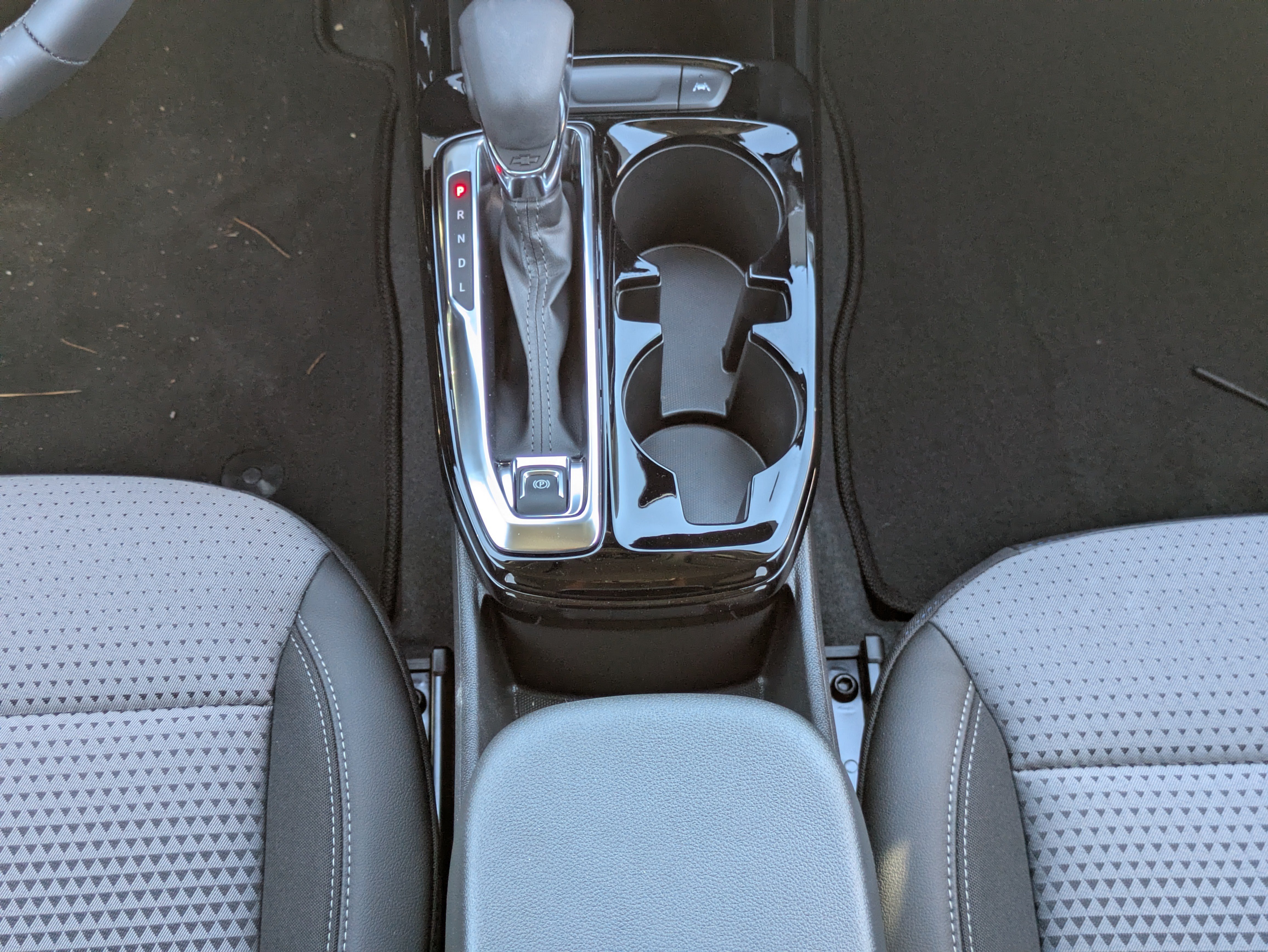New 2025 Chevrolet Trax LT w/ Driver Confidence Package FWD image 6