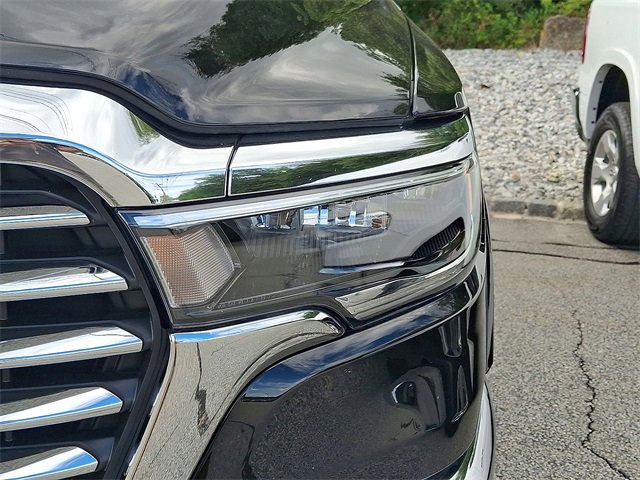 Certified 2025 RAM 1500 Laramie w/ Bed Utility Group image 16