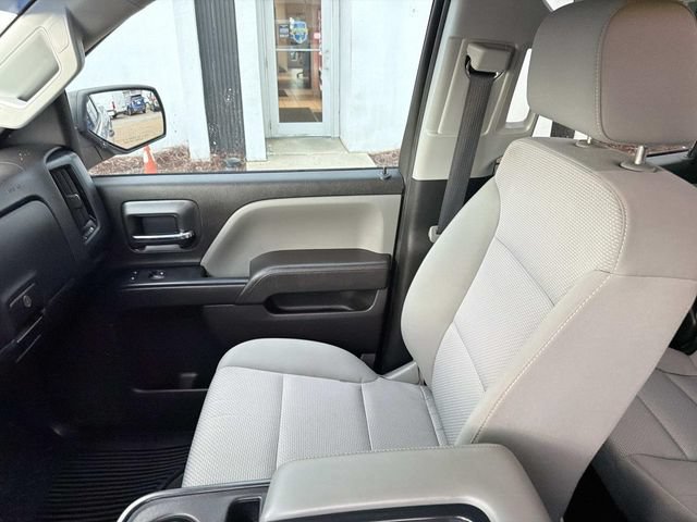 Used 2018 Chevrolet Silverado 1500 Custom w/ Custom Value Package AWD/4WD image 20
